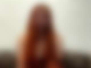 Live cam show with EleonoreHawkey - Ass Bouncing on SpankPalCams