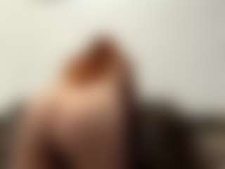 EleonoreHawkey's Live Sex Cam Show