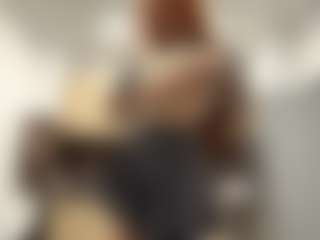 EleonoreHawkey's Live Sex Cam Show