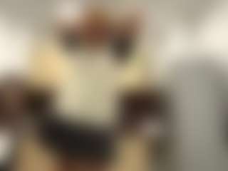EleonoreHawkey's Live Sex Cam Show