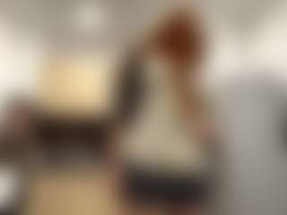 EleonoreHawkey's Live Sex Cam Show