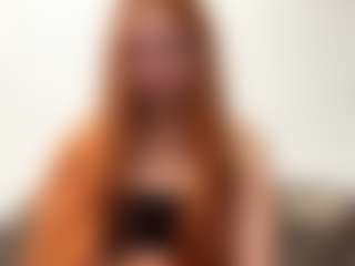 EleonoreHawkey's Live Sex Cam Show