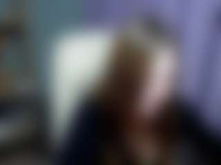 Live cam show with ElizabethGlow - Mistress on Milfs Live
