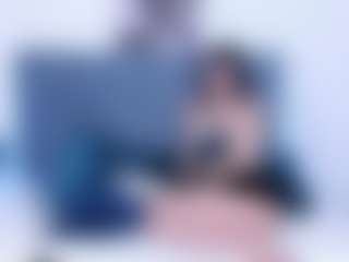 Spettacolo in cam dal vivo con LucyLoud - Squirt su Camsoda