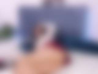 LucyLoud's Live Sex Cam Show