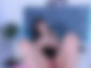 Live cam show with LucyLoud - School on StripNow