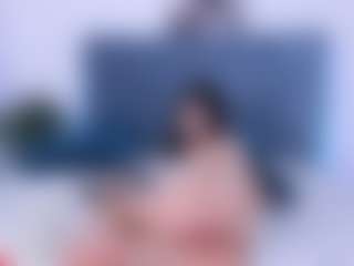Live cam show with LucyLoud - Huge on Dare Cams