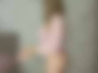 Show de cam en vivo con RoslynMiernik - Pretty en Camsoda