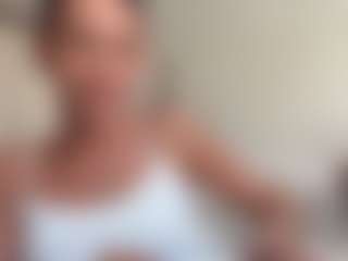 Live cam show with AltagraciaCombass - Spy Brown Hair on Camsoda