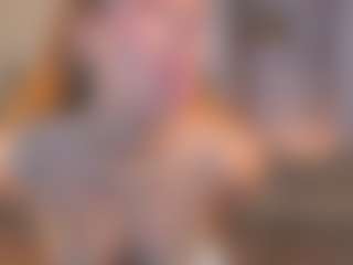 Live cam show with IvanaKnisley - Gray Eyes on livesuperchat.net