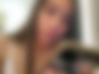 julieee04's Live Sex Cam Show
