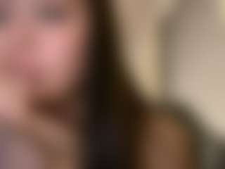 julieee04's Live Sex Cam Show
