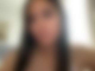 julieee04's Live Sex Cam Show