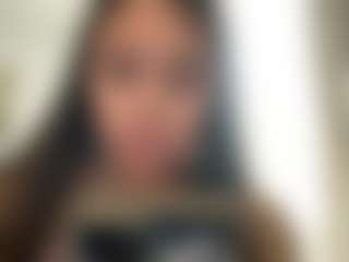 julieee04's Live Sex Cam Show