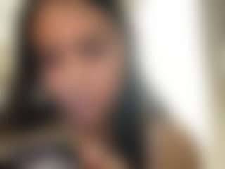 julieee04's Live Sex Cam Show