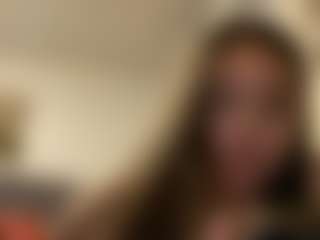 julieee04's Live Sex Cam Show