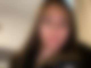 julieee04's Live Sex Cam Show
