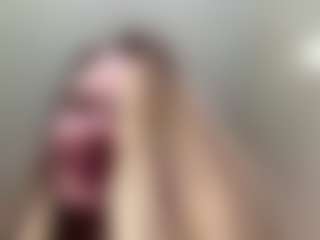 NylaWipprecht's Live Sex Cam Show