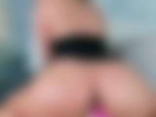 Rossie_Blooms's Live Sex Cam Show