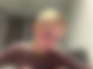 ShawandaRidenhour's Live Sex Cam Show