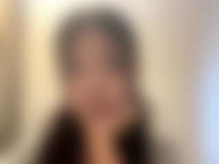 Live cam show with WaltraudHeim - Amateur Brown Hair on Hubzter Live