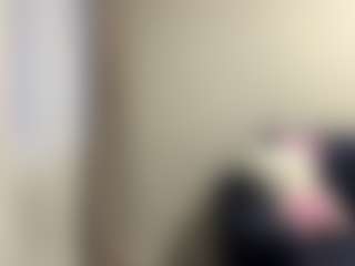 Live cam show with WaltraudHeim - Striptease Asian on CamwithHer