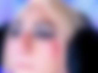 CLOECAMERON's Live Sex Cam Show