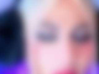 CLOECAMERON's Live Sex Cam Show