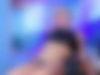 CLOECAMERON's Live Sex Cam Show
