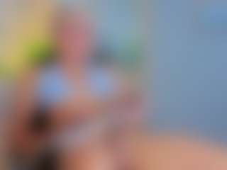 CLOECAMERON's Live Sex Cam Show