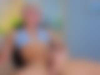 CLOECAMERON's Live Sex Cam Show