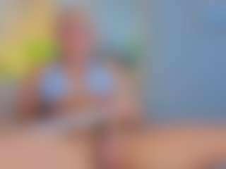CLOECAMERON's Live Sex Cam Show