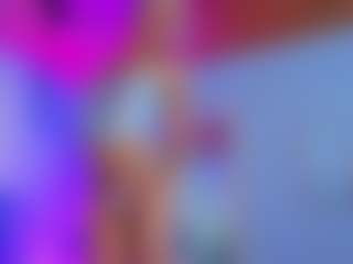 CLOECAMERON's Live Sex Cam Show