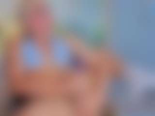 CLOECAMERON's Live Sex Cam Show
