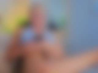 CLOECAMERON's Live Sex Cam Show