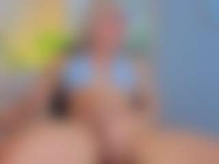 CLOECAMERON's Live Sex Cam Show