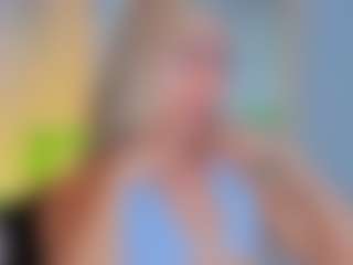 CLOECAMERON's Live Sex Cam Show