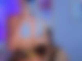 CLOECAMERON's Live Sex Cam Show