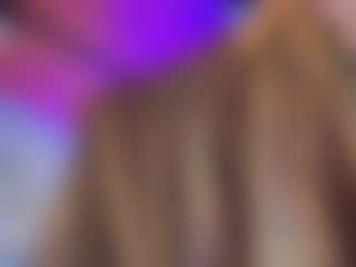 CLOECAMERON's Live Sex Cam Show