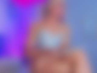 CLOECAMERON's Live Sex Cam Show