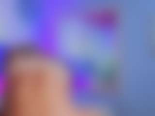 CLOECAMERON's Live Sex Cam Show