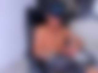 Live cam show with DamianLux - White on Camiplay Live | colombia