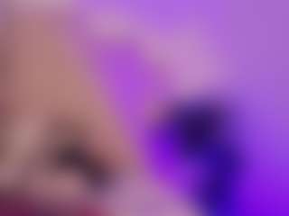 Live cam show with HelenaWinterborn - New Blowjob on Camsoda Late Night