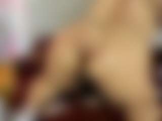 Live cam show with HelenaWinterborn - Smoking on Camsoda