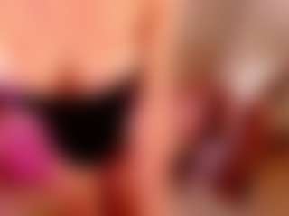 Mora-Dear's Live Sex Cam Show