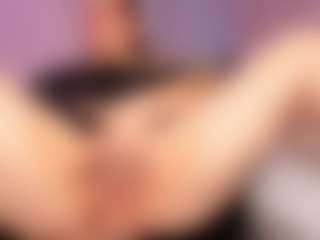 Live cam show with StacyReed - Cute on Camsoda