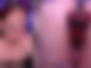 Live cam show with StacyReed - Blowjob on Camsoda