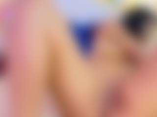 AlexandraaGomez's Live Sex Cam Show