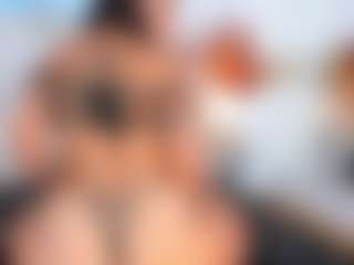 AlexandraaGomez's Live Sex Cam Show