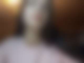 Live cam show with AlizaLiggett - Blowjob on Mixed Magazine Live